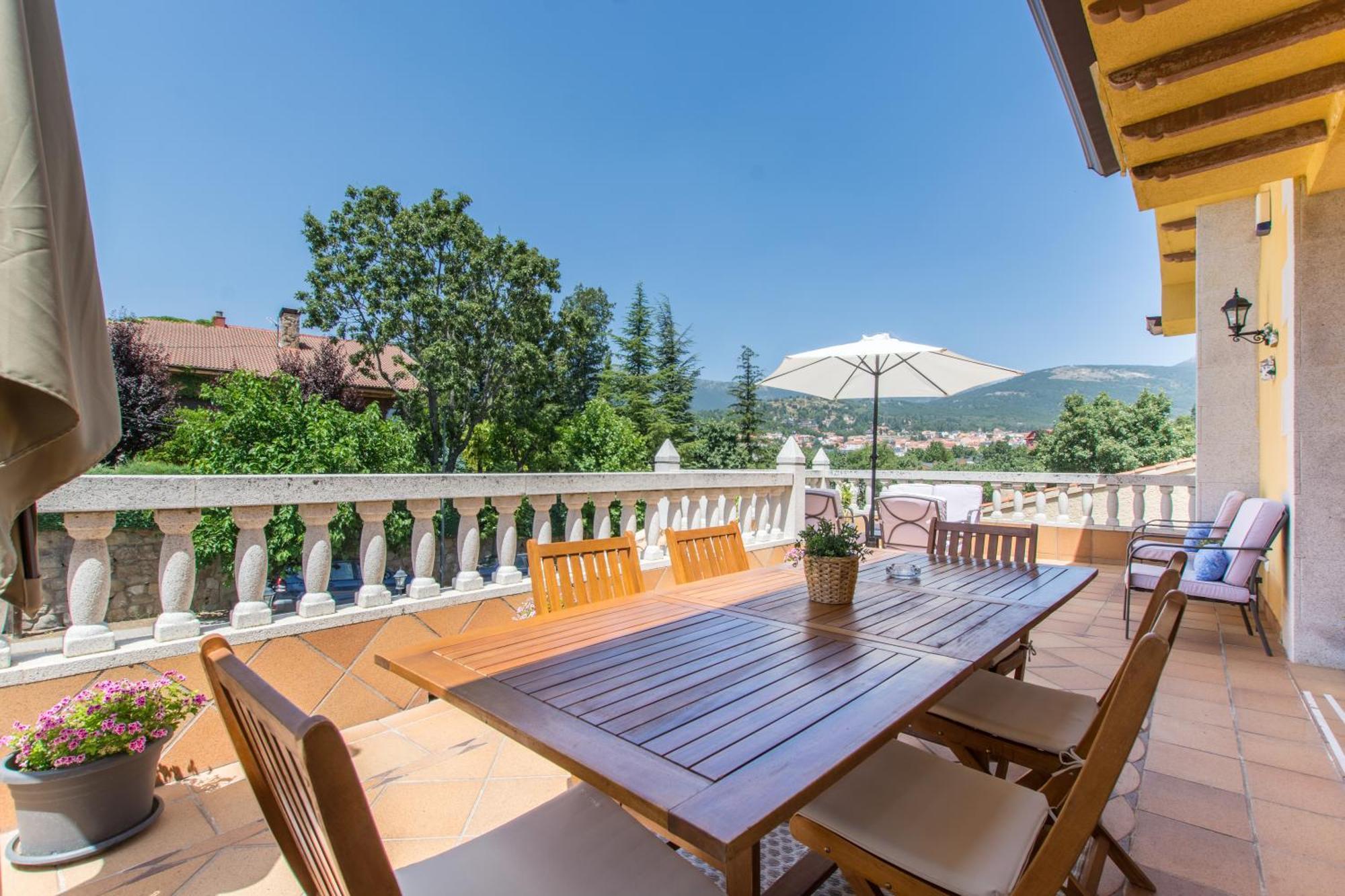 El Balcon De Siete Picos Villa Cercedilla Exterior photo