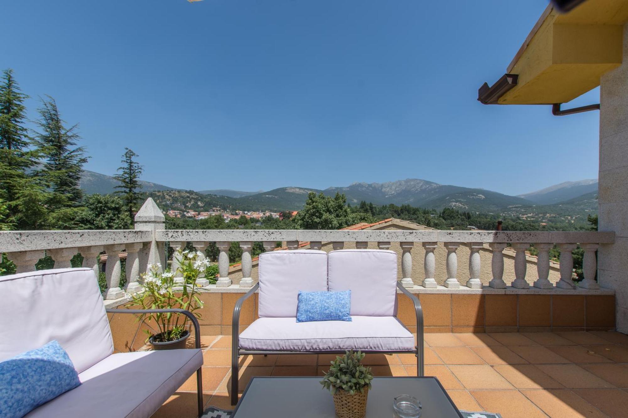 El Balcon De Siete Picos Villa Cercedilla Exterior photo