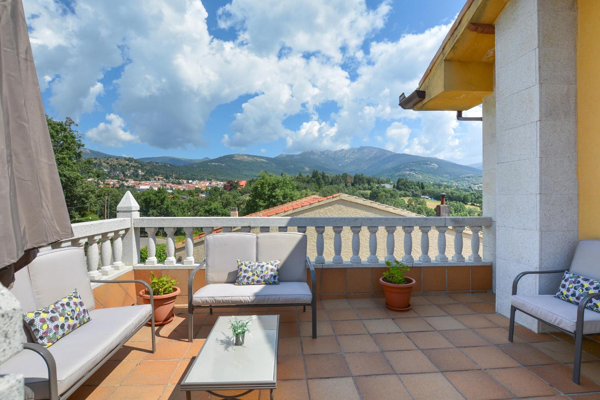 El Balcon De Siete Picos Villa Cercedilla Exterior photo